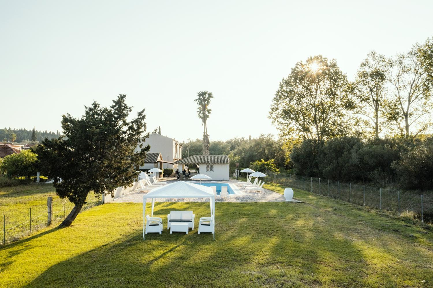 Апартаменты Parakladi Seaside Retreat Лефкими Экстерьер фото