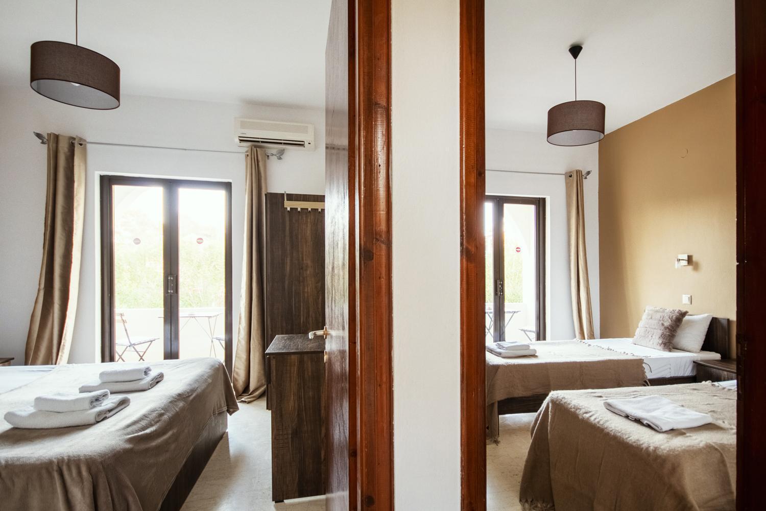 Апартаменты Parakladi Seaside Retreat Лефкими Экстерьер фото