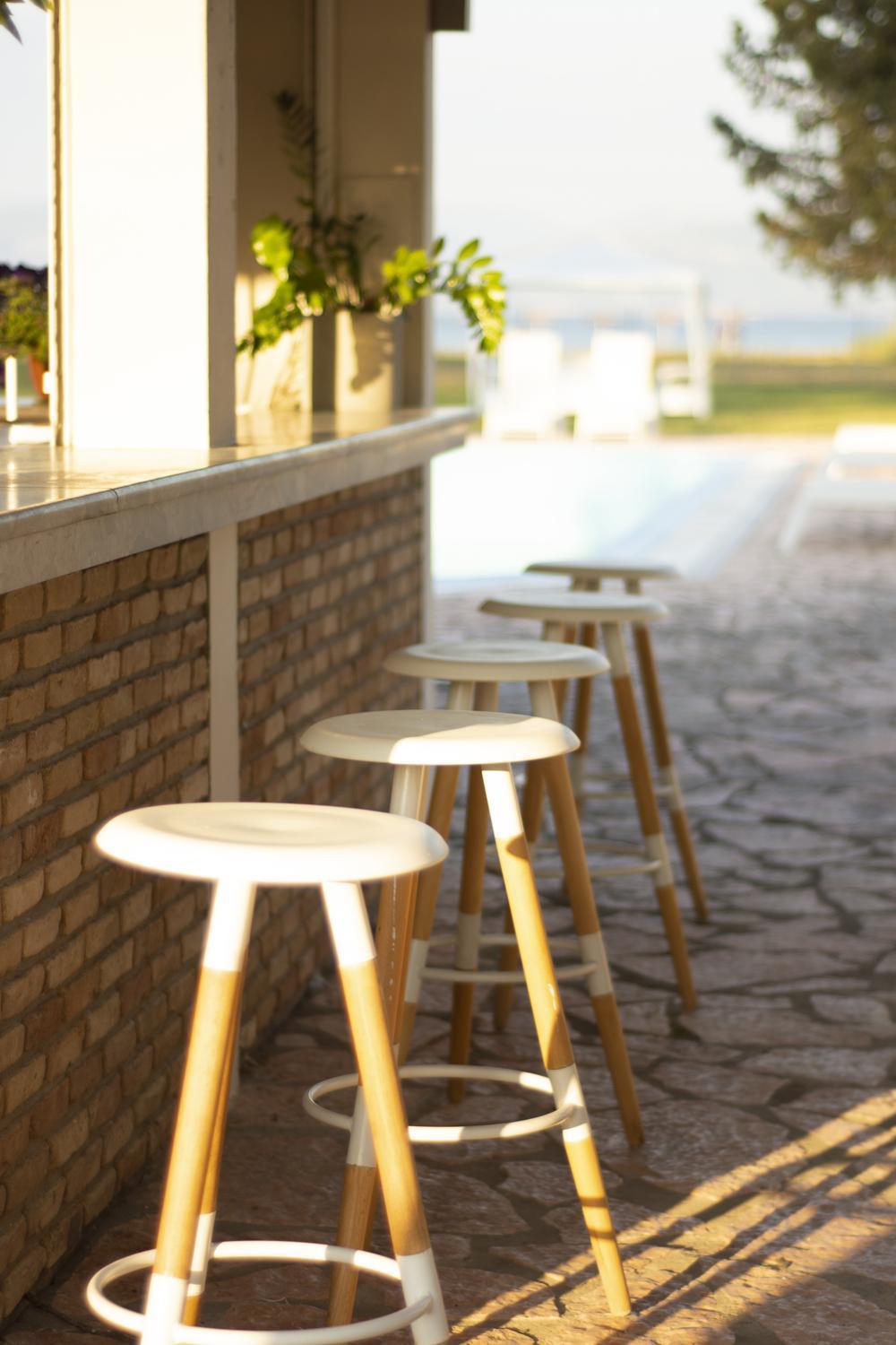 Апартаменты Parakladi Seaside Retreat Лефкими Экстерьер фото